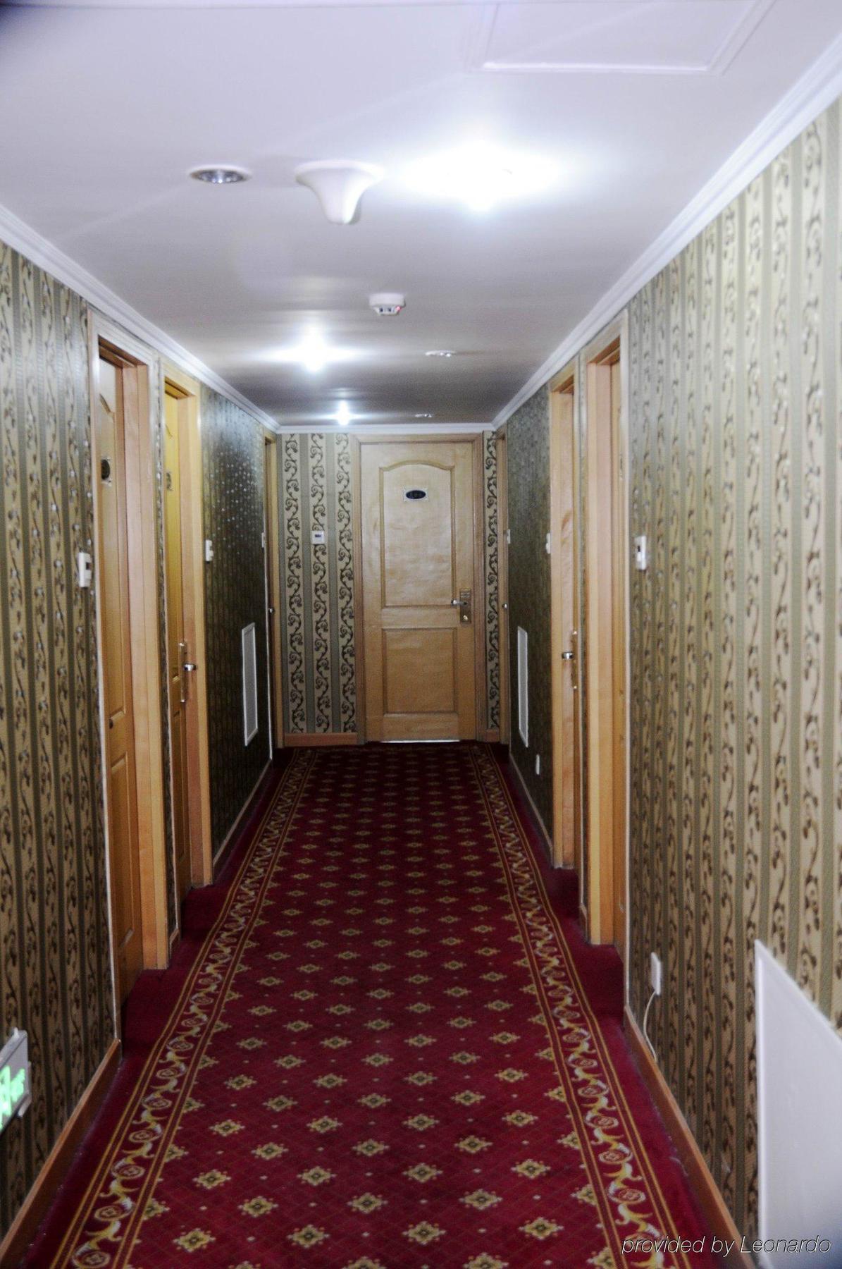 Wangfujing Dawan Hotel Пекин Екстериор снимка